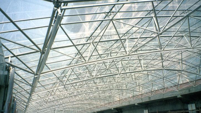 葫芦岛网架公司的黑色压型钢板的吊装步履有哪些